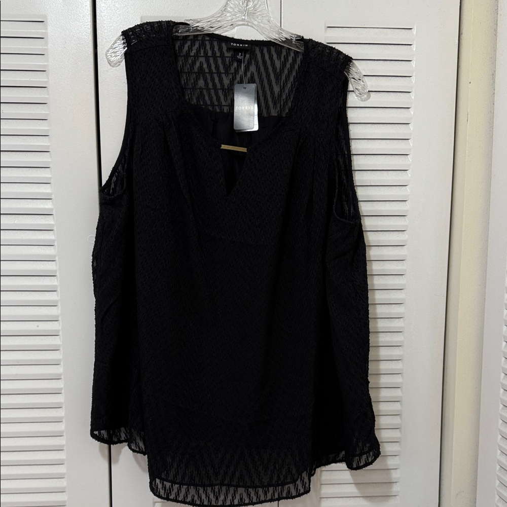 Torrid Elegant Black Sleeveless Blouse